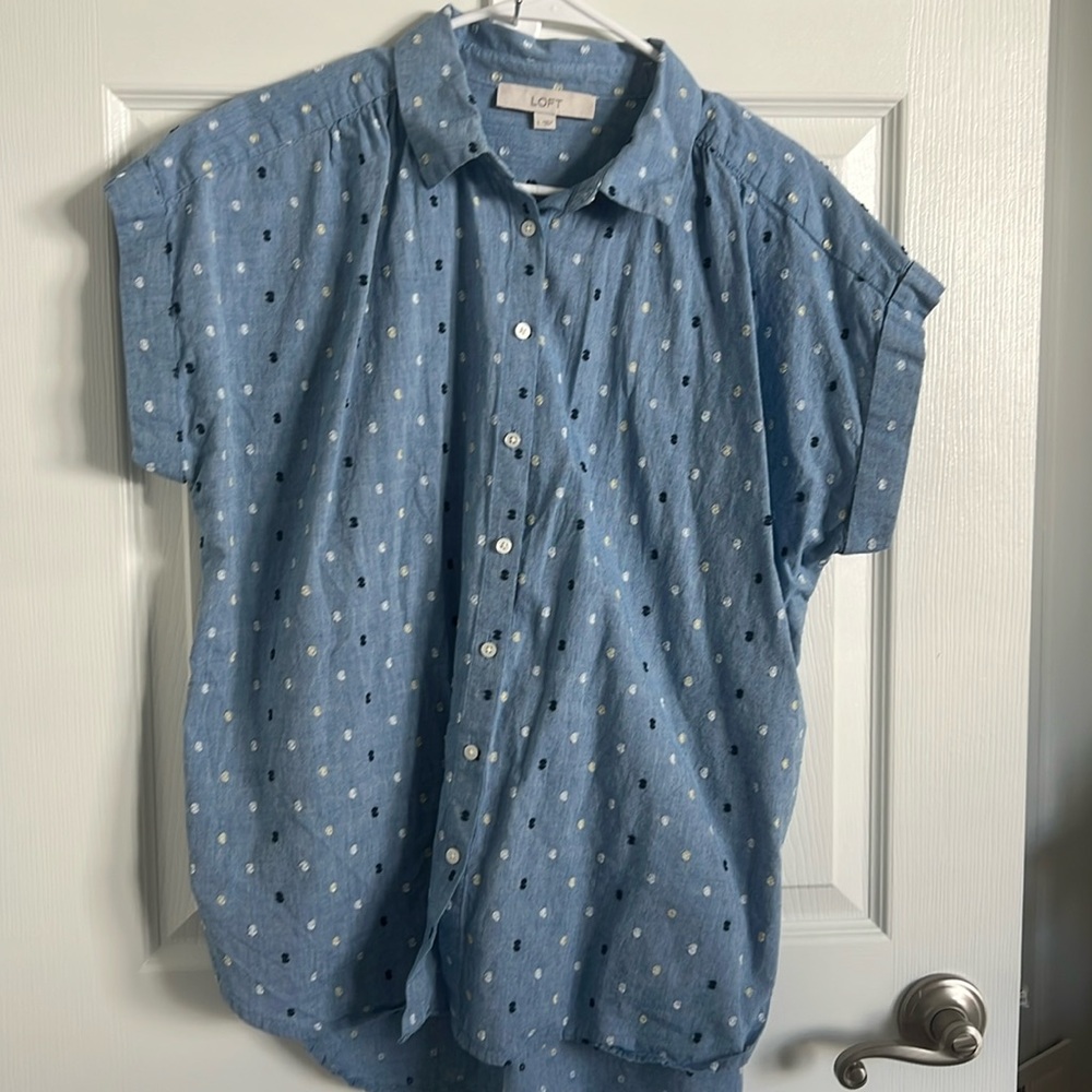 Loft button up top. Size large